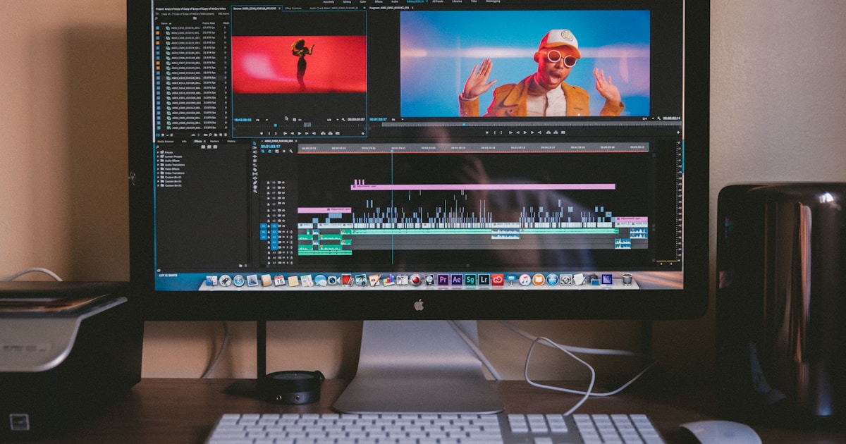 Câmera e equipamento de filmagem para produção de vídeo